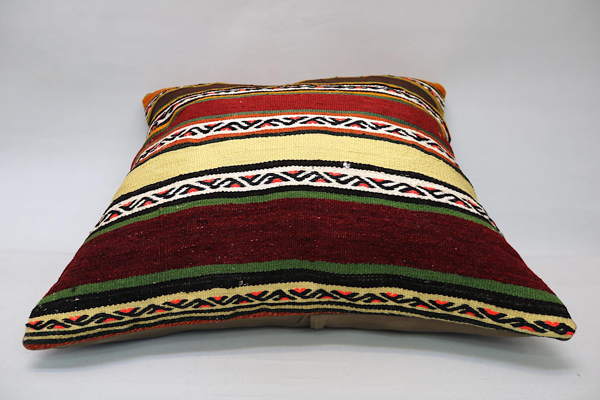 16x24 inches (40x60 cm) Kilim Pillow | KILIM WHOLESALE - Vintage Handmade Pillows - Vintage Handmade Kilim Rugs - It is 100% wool. Artistic and historical rugs. Old handwoven rugs. - Online hand woven rugs and kilim cushions sales. Shipping to a
