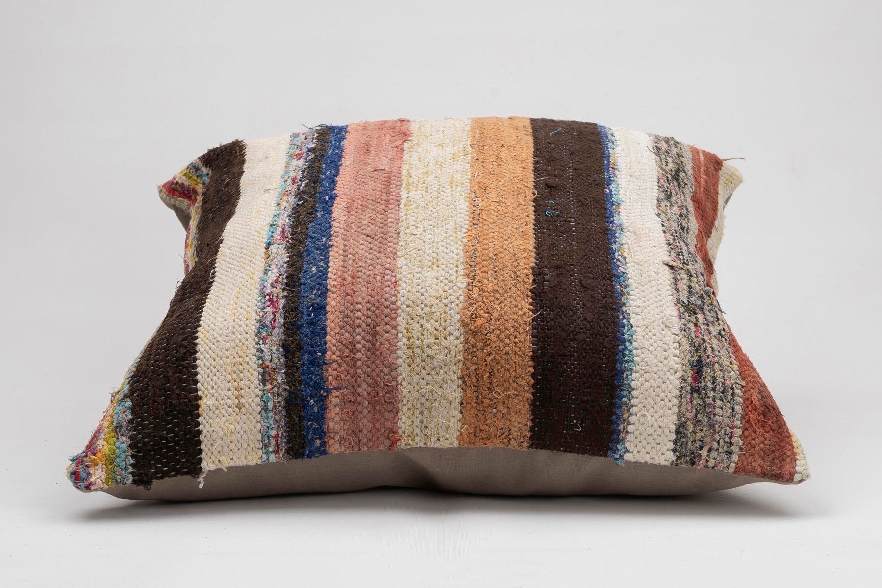 16x24 inches (40x60 cm) Kilim Pillow | KILIM WHOLESALE - Vintage Handmade Pillows - Vintage Handmade Kilim Rugs - It is 100% wool. Artistic and historical rugs. Old handwoven rugs. - Online hand woven rugs and kilim cushions sales. Shipping to a