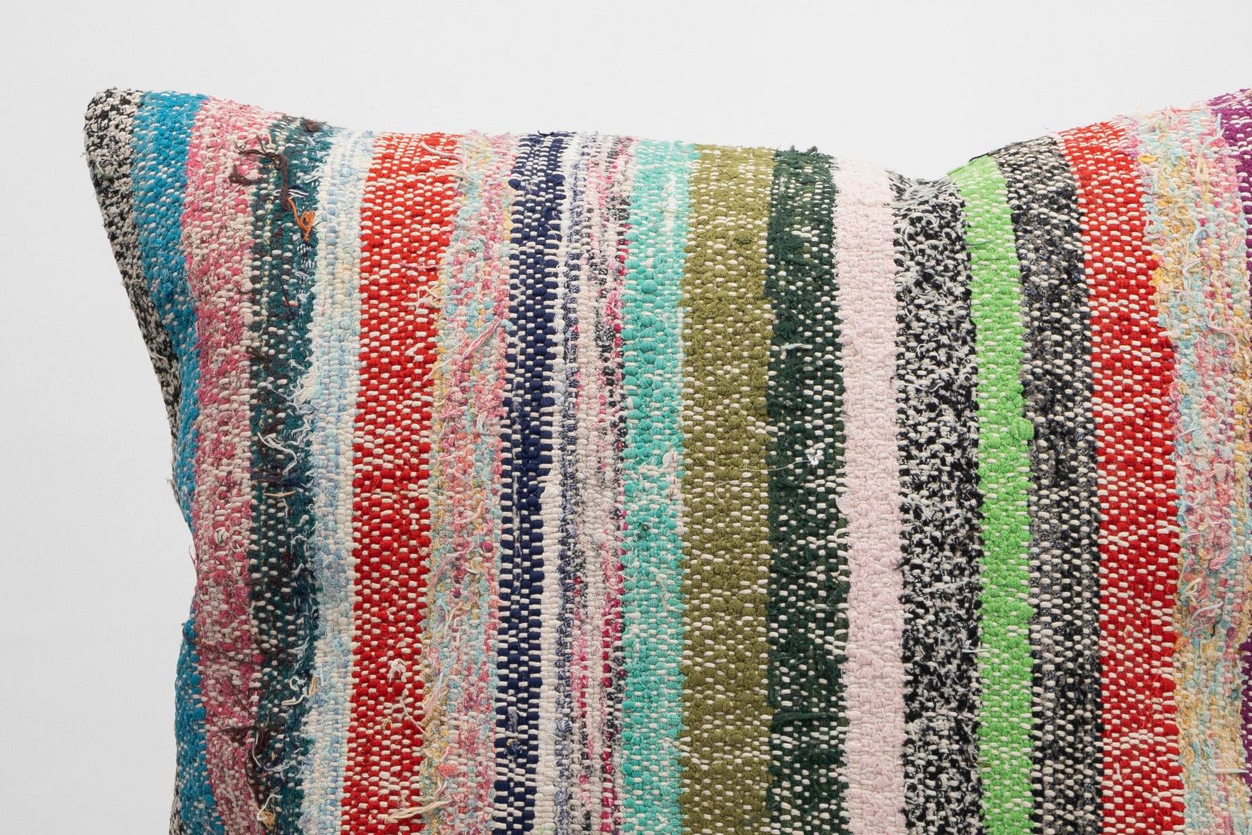 16x24 inches (40x60 cm) Kilim Pillow | KILIM WHOLESALE - Vintage Handmade Pillows - Vintage Handmade Kilim Rugs - It is 100% wool. Artistic and historical rugs. Old handwoven rugs. - Online hand woven rugs and kilim cushions sales. Shipping to a