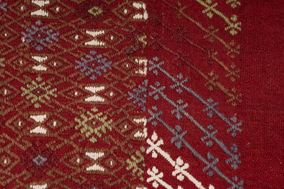 Adana Kilim Rug (3.95 x 4.38 ft)