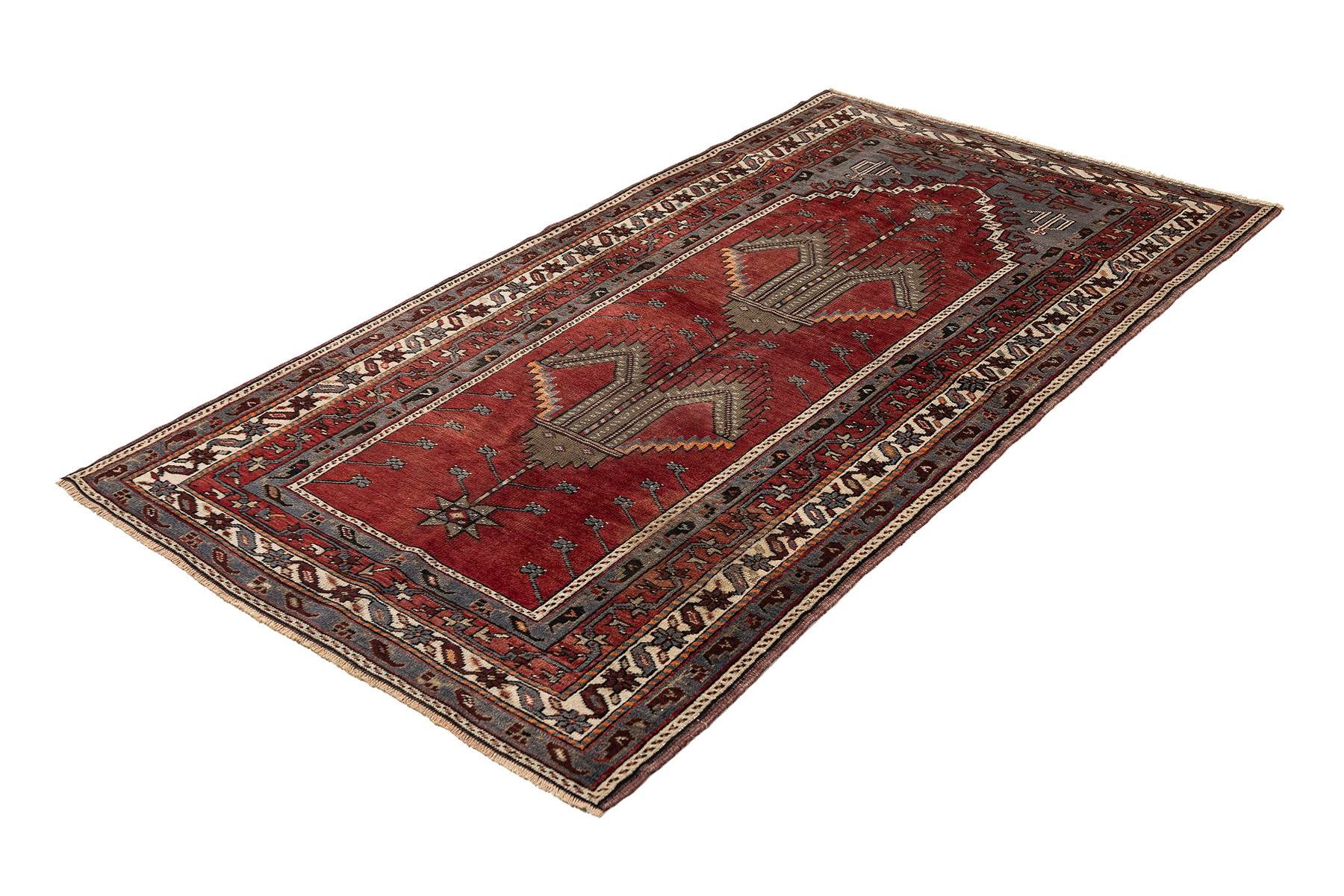 Sivas Kilim Rug (2.5 x 6.6 ft) | KILIM WHOLESALE - Vintage Handmade Pillows - Vintage Handmade Kilim Rugs - It is 100% wool. Artistic and historical rugs. Old handwoven rugs. - Online hand woven rugs and kilim cushions sales. Shipping to all ove