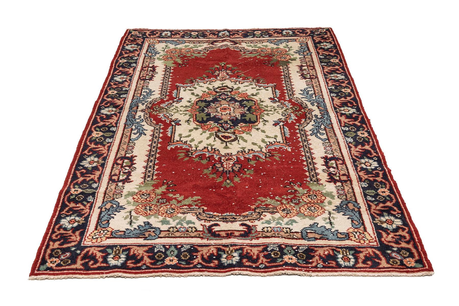 Sivas Kilim Rug (2.5 x 6.6 ft) | KILIM WHOLESALE - Vintage Handmade Pillows - Vintage Handmade Kilim Rugs - It is 100% wool. Artistic and historical rugs. Old handwoven rugs. - Online hand woven rugs and kilim cushions sales. Shipping to all ove