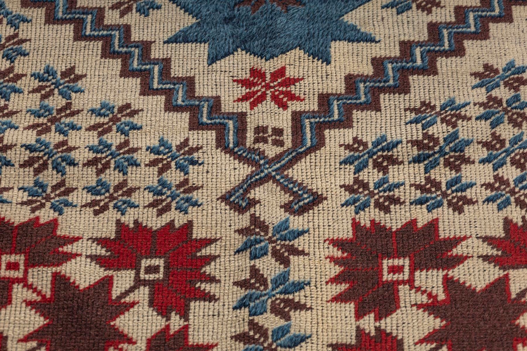 Sivas Kilim Rug (2.5 x 6.6 ft) | KILIM WHOLESALE - Vintage Handmade Pillows - Vintage Handmade Kilim Rugs - It is 100% wool. Artistic and historical rugs. Old handwoven rugs. - Online hand woven rugs and kilim cushions sales. Shipping to all ove