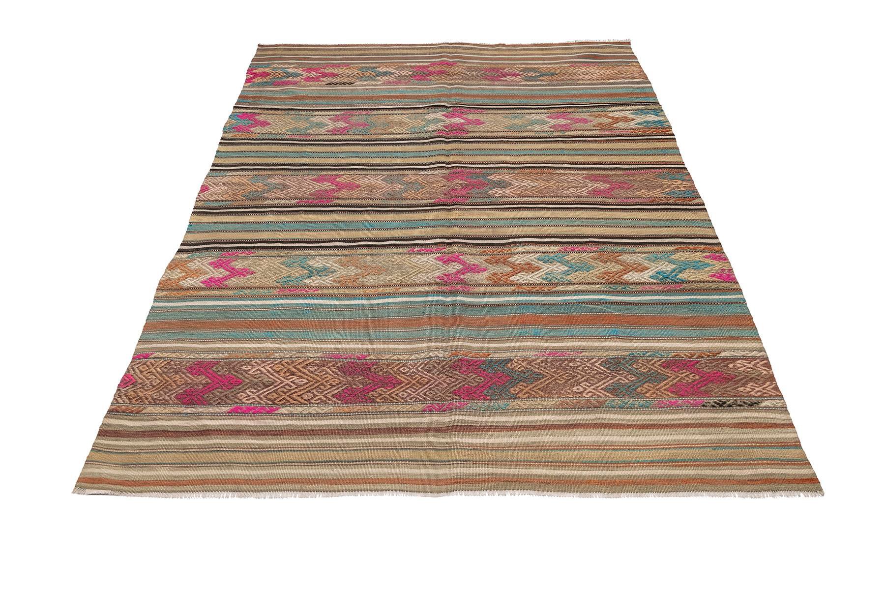 Vintage Handmade Kilim Rugs - Turkey Kilim - It is 100% wool. Artistic and historical rugs. Old handwoven rugs, Vintage kilim rug, Handmade kilim rug, wholesale kilim rugs, Vintage kilim pillows, Handmade cushions, wholesale pillows, 