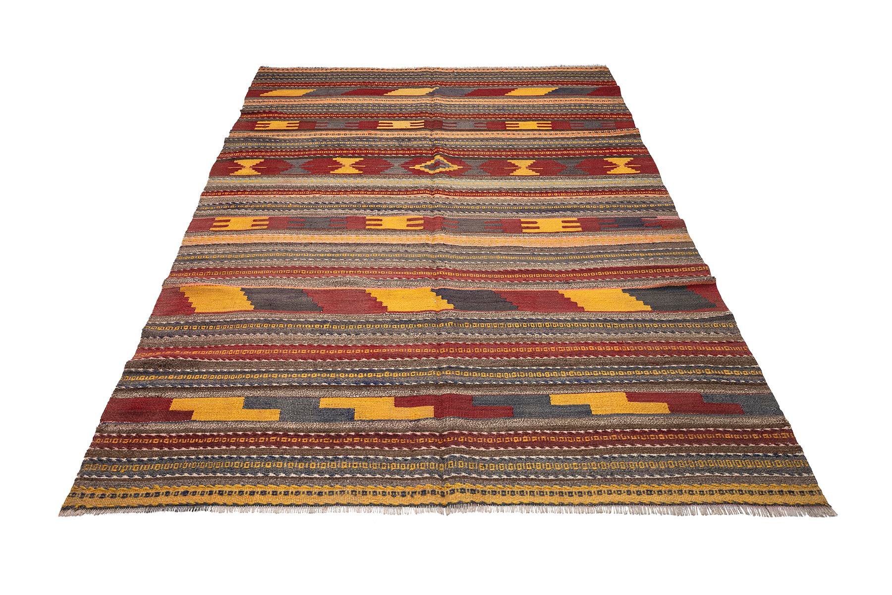 Vintage Handmade Kilim Rugs - Turkey Kilim - It is 100% wool. Artistic and historical rugs. Old handwoven rugs, Vintage kilim rug, Handmade kilim rug, wholesale kilim rugs, Vintage kilim pillows, Handmade cushions, wholesale pillows, 