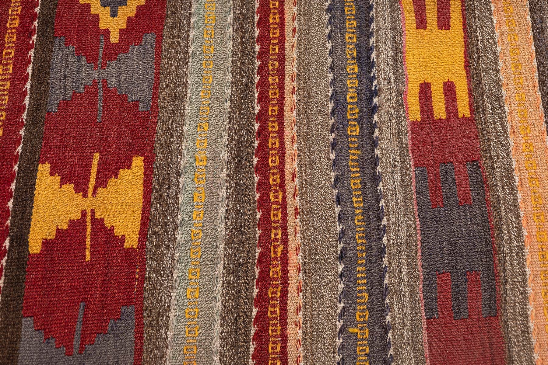 Vintage Handmade Kilim Rugs - Turkey Kilim - It is 100% wool. Artistic and historical rugs. Old handwoven rugs, Vintage kilim rug, Handmade kilim rug, wholesale kilim rugs, Vintage kilim pillows, Handmade cushions, wholesale pillows, 