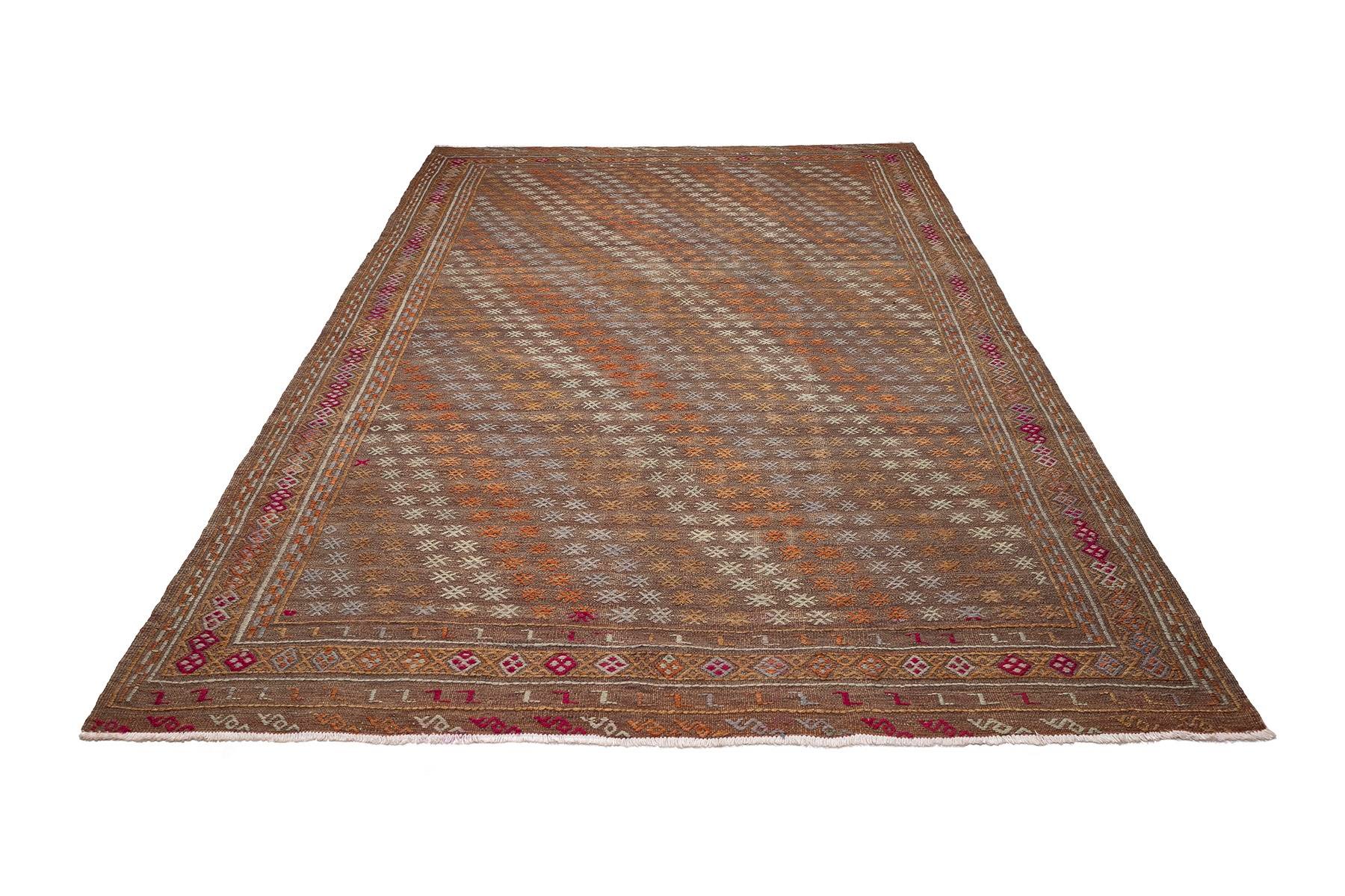 Vintage Handmade Kilim Rugs - Turkey Kilim - It is 100% wool. Artistic and historical rugs. Old handwoven rugs, Vintage kilim rug, Handmade kilim rug, wholesale kilim rugs, Vintage kilim pillows, Handmade cushions, wholesale pillows, 