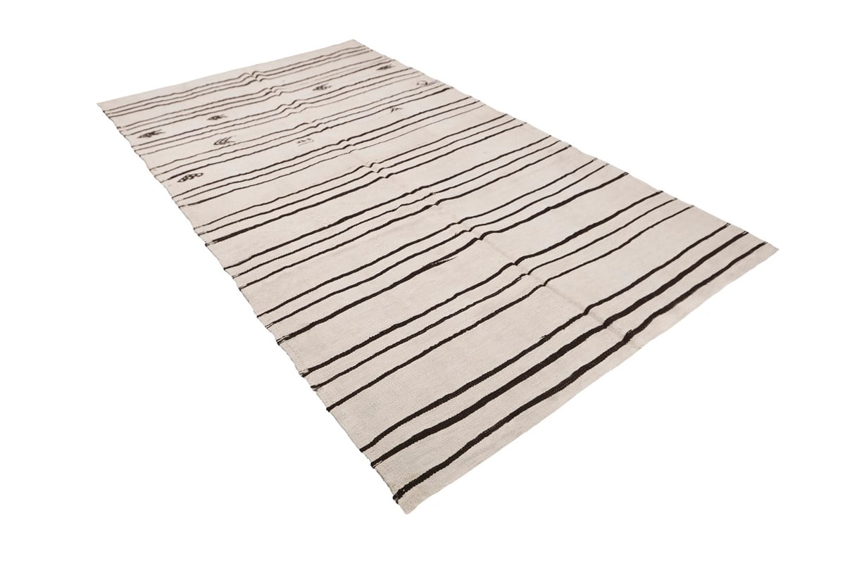 Hemp Kilim Rug (6.25 x 10.86 ft)