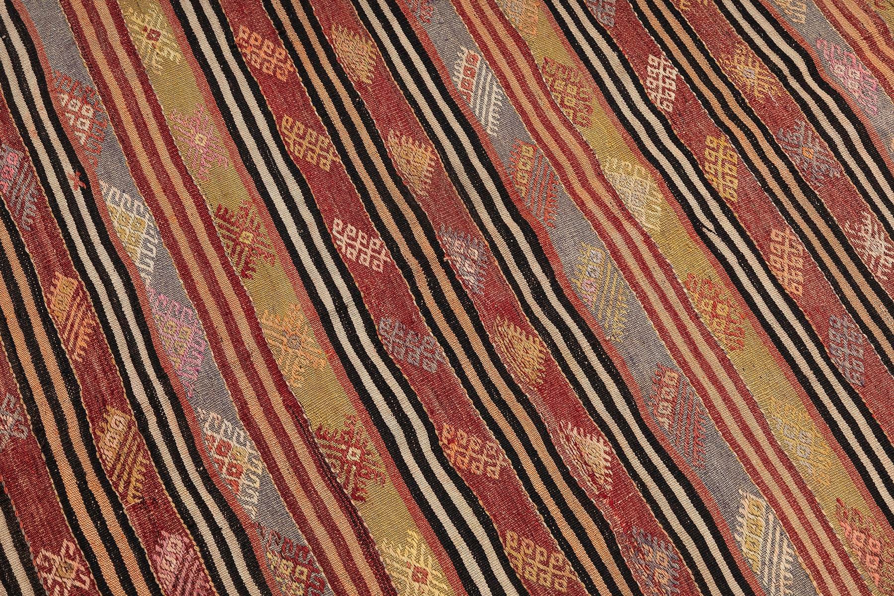 Vintage Handmade Kilim Rugs - Turkey Kilim - It is 100% wool. Artistic and historical rugs. Old handwoven rugs, Vintage kilim rug, Handmade kilim rug, wholesale kilim rugs, Vintage kilim pillows, Handmade cushions, wholesale pillows, 