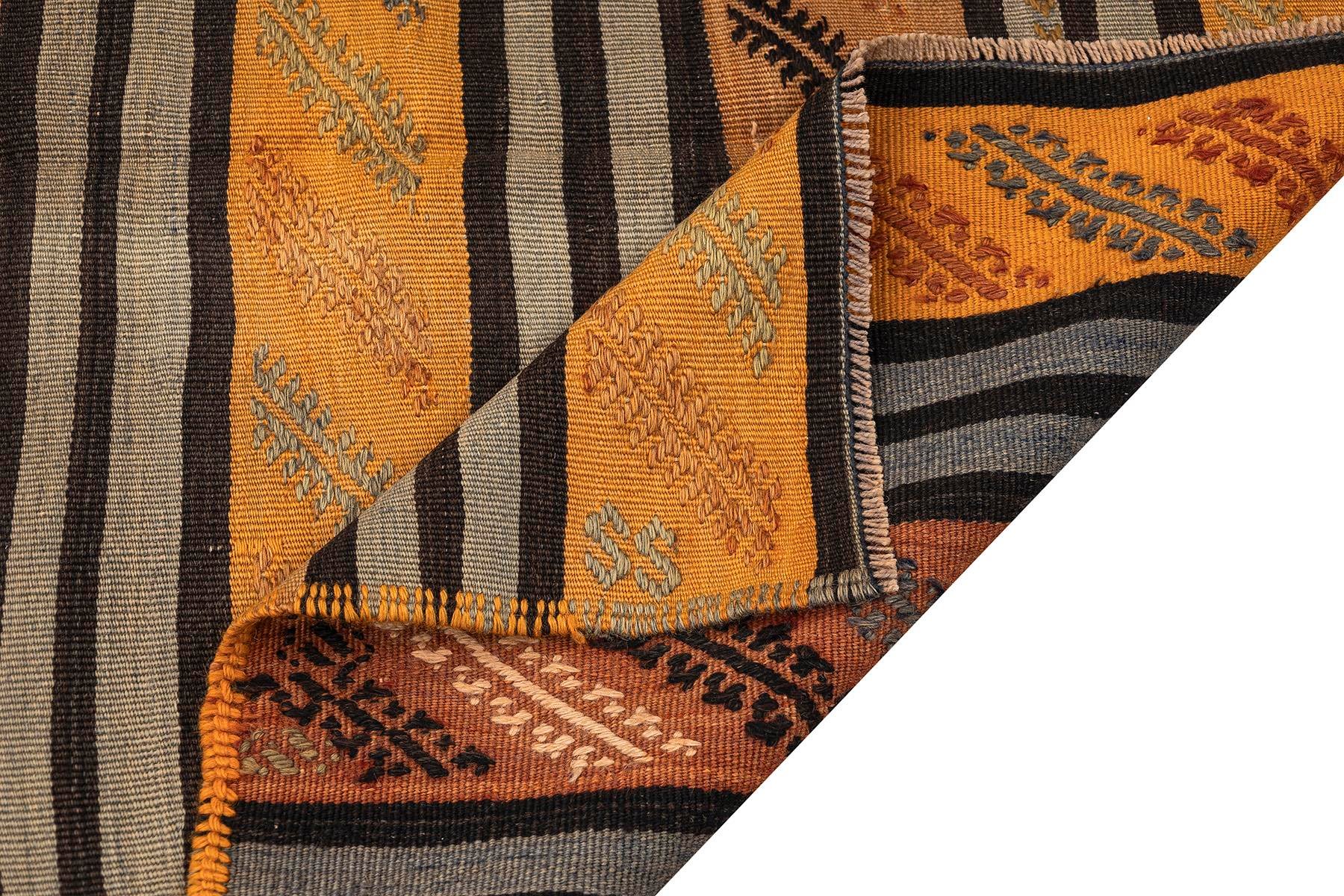 Vintage Handmade Kilim Rugs - Turkey Kilim - It is 100% wool. Artistic and historical rugs. Old handwoven rugs, Vintage kilim rug, Handmade kilim rug, wholesale kilim rugs, Vintage kilim pillows, Handmade cushions, wholesale pillows, 