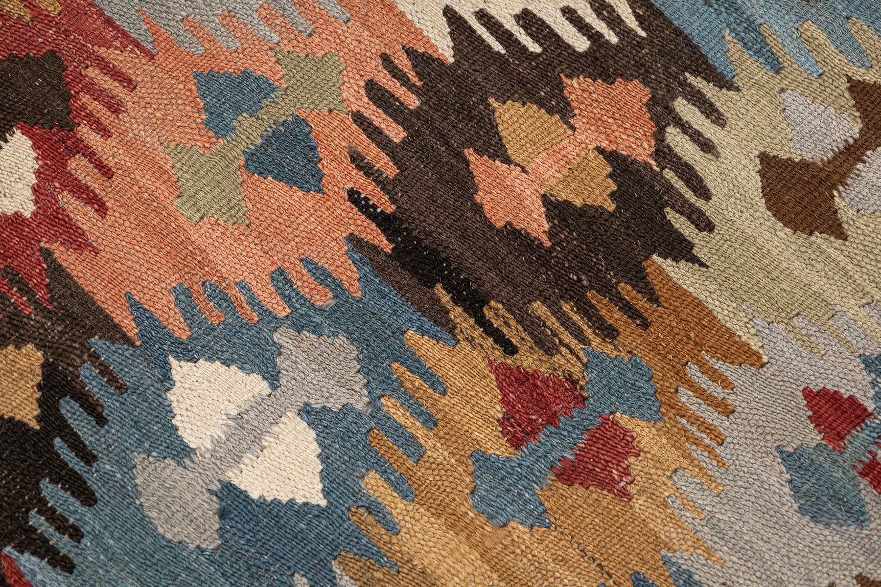 Kilim Rug (4.8 x 6.7 ft) | KILIM WHOLESALE - Vintage Handmade Pillows - Vintage Handmade Kilim Rugs - It is 100% wool. Artistic and historical rugs. Old handwoven rugs. - Online hand woven rugs and kilim cushions sales. Shipping to all over the 