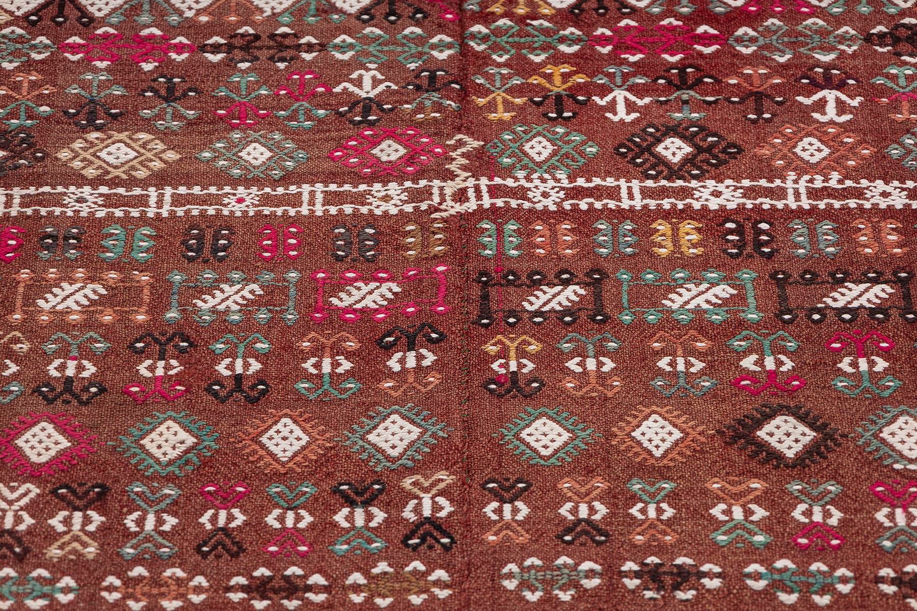 Sivas Kilim Rug (2.5 x 6.6 ft) | KILIM WHOLESALE - Vintage Handmade Pillows - Vintage Handmade Kilim Rugs - It is 100% wool. Artistic and historical rugs. Old handwoven rugs. - Online hand woven rugs and kilim cushions sales. Shipping to all ove