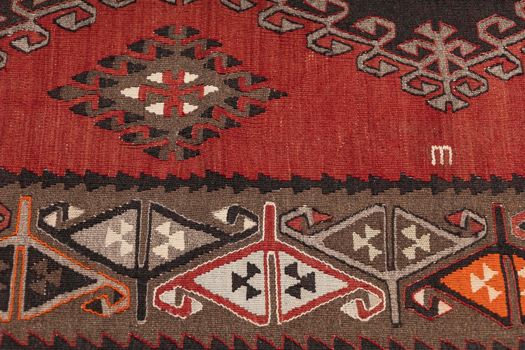 Vintage Handmade Kilim Rugs - Turkey Kilim - It is 100% wool. Artistic and historical rugs. Old handwoven rugs, Vintage kilim rug, Handmade kilim rug, wholesale kilim rugs, Vintage kilim pillows, Handmade cushions, wholesale pillows, 