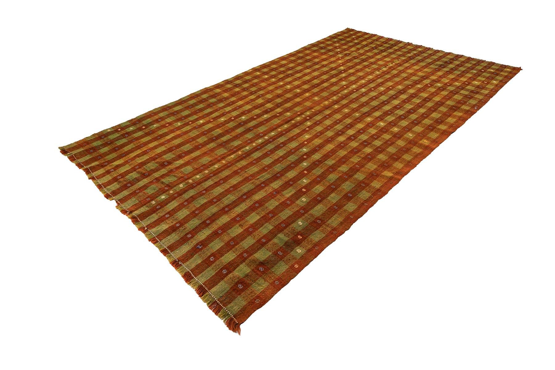 Vintage Handmade Kilim Rugs - Turkey Kilim - It is 100% wool. Artistic and historical rugs. Old handwoven rugs, Vintage kilim rug, Handmade kilim rug, wholesale kilim rugs, Vintage kilim pillows, Handmade cushions, wholesale pillows, 