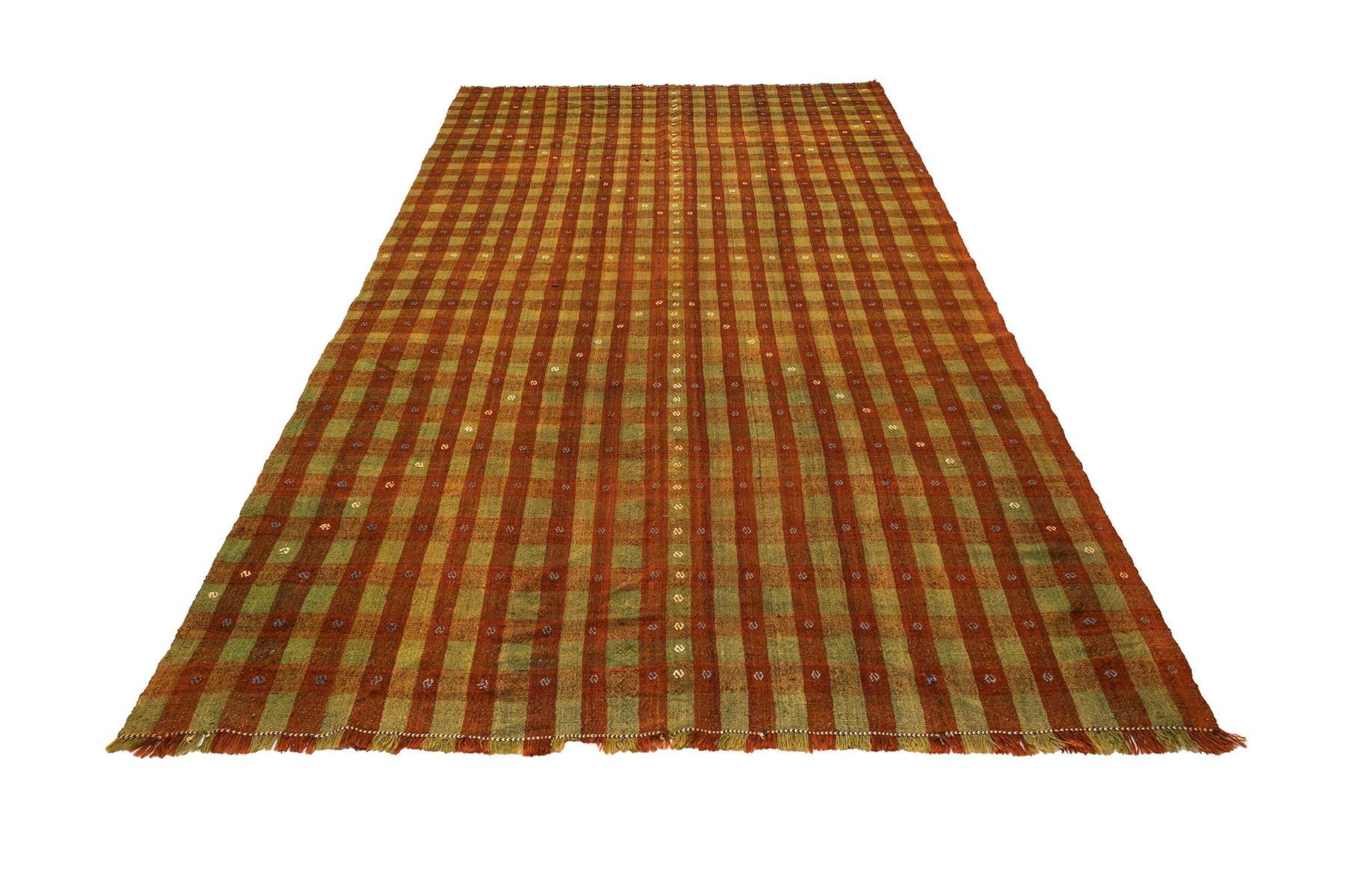 Vintage Handmade Kilim Rugs - Turkey Kilim - It is 100% wool. Artistic and historical rugs. Old handwoven rugs, Vintage kilim rug, Handmade kilim rug, wholesale kilim rugs, Vintage kilim pillows, Handmade cushions, wholesale pillows, 