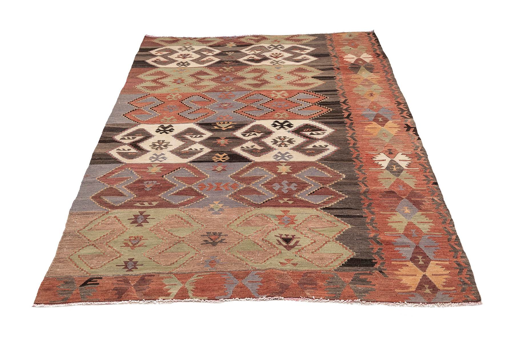 Kars kilim rug