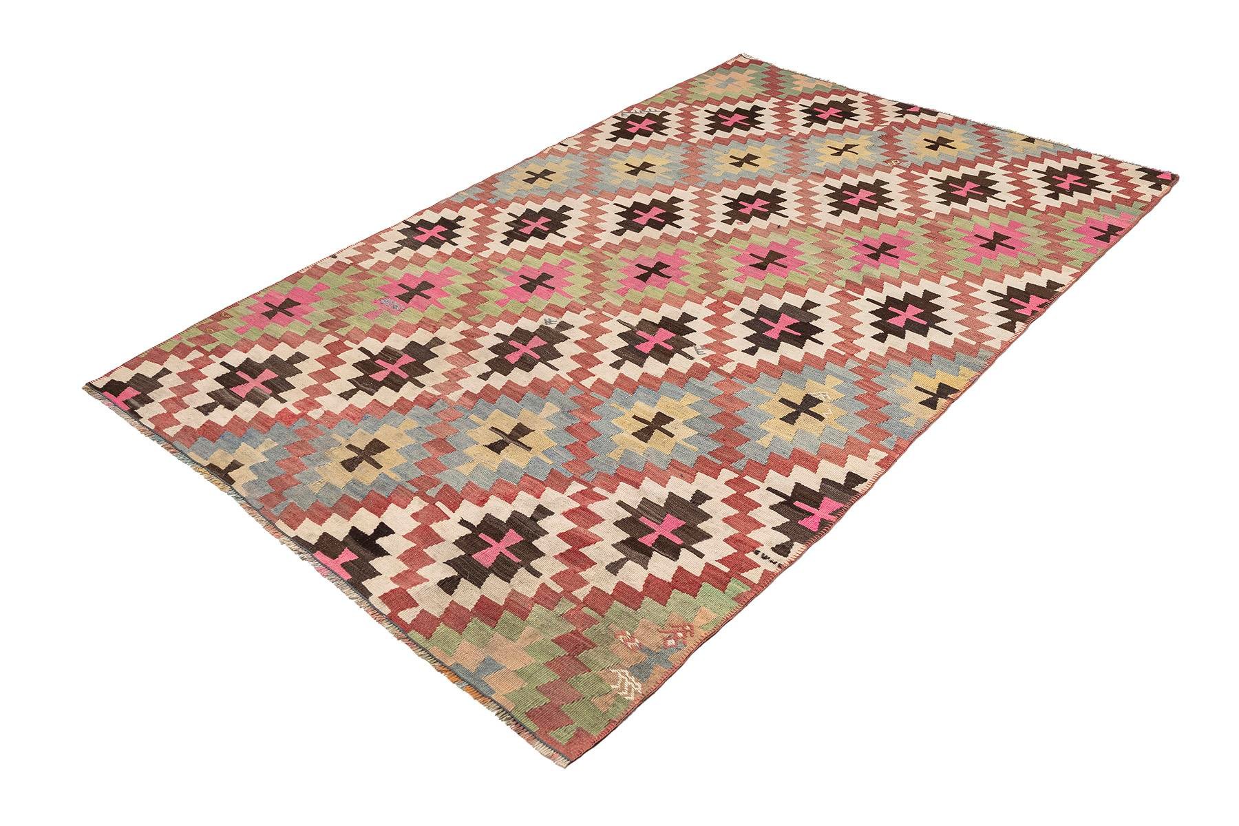 Kars kilim rug