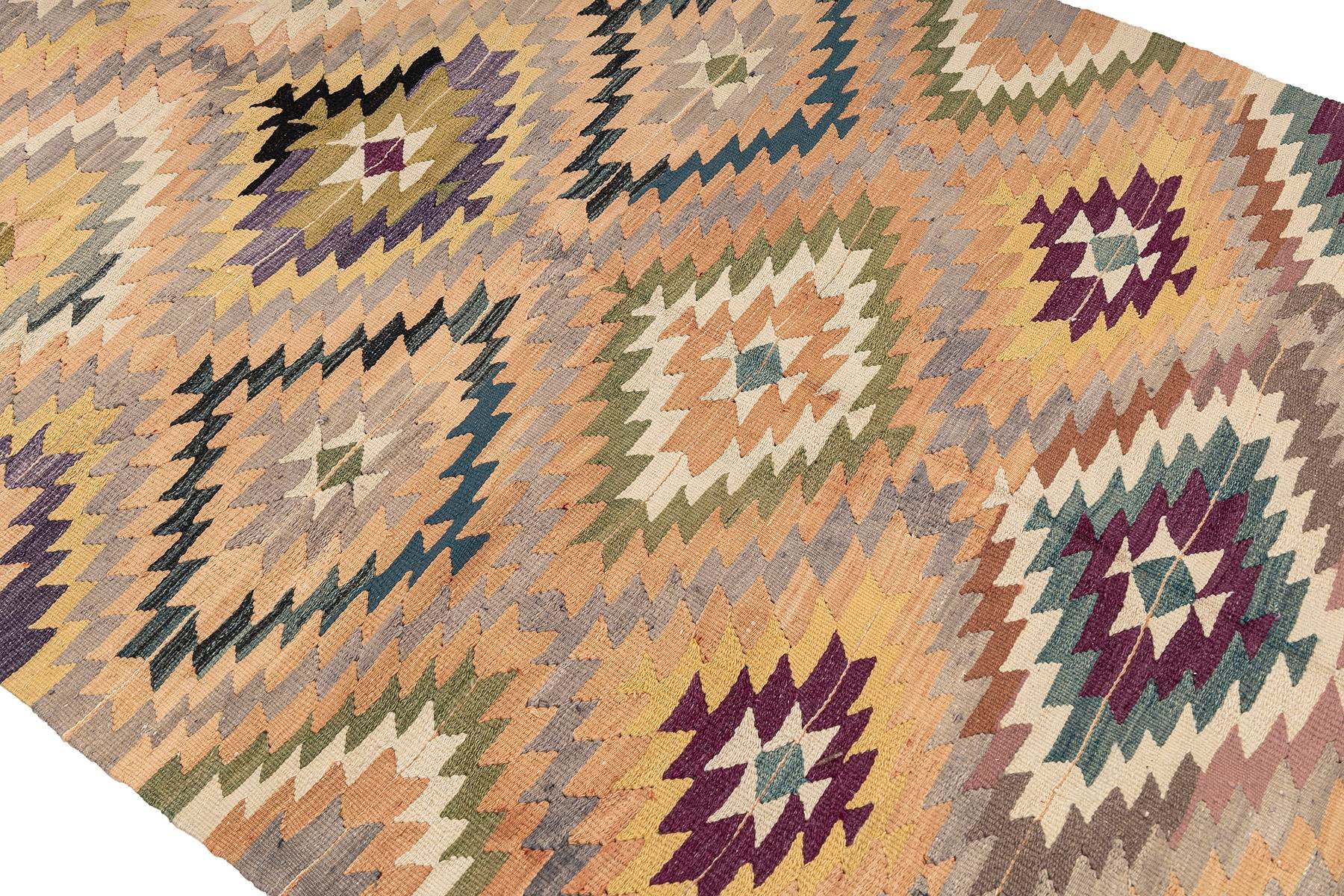 Kars kilim rug