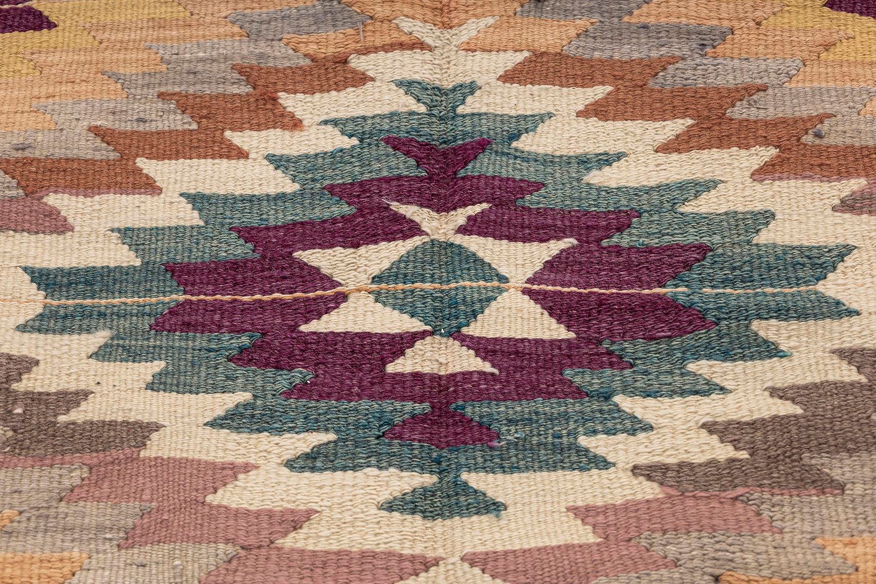 Kars kilim rug