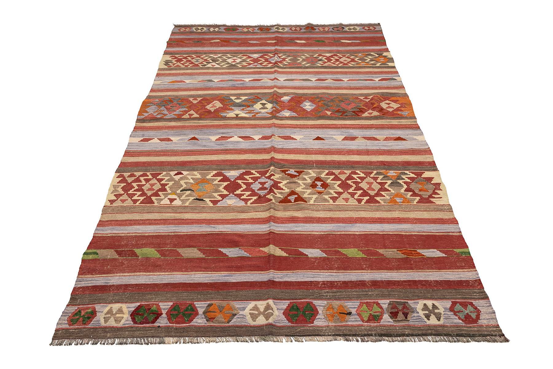 Kars kilim rug