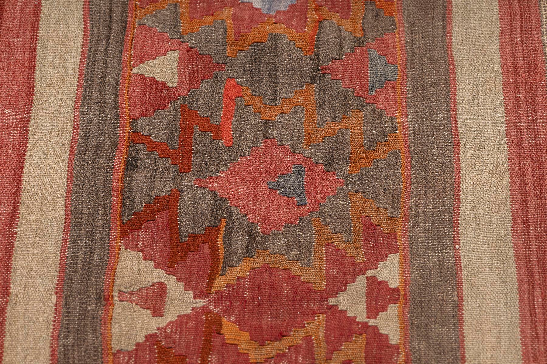 Kars kilim rug