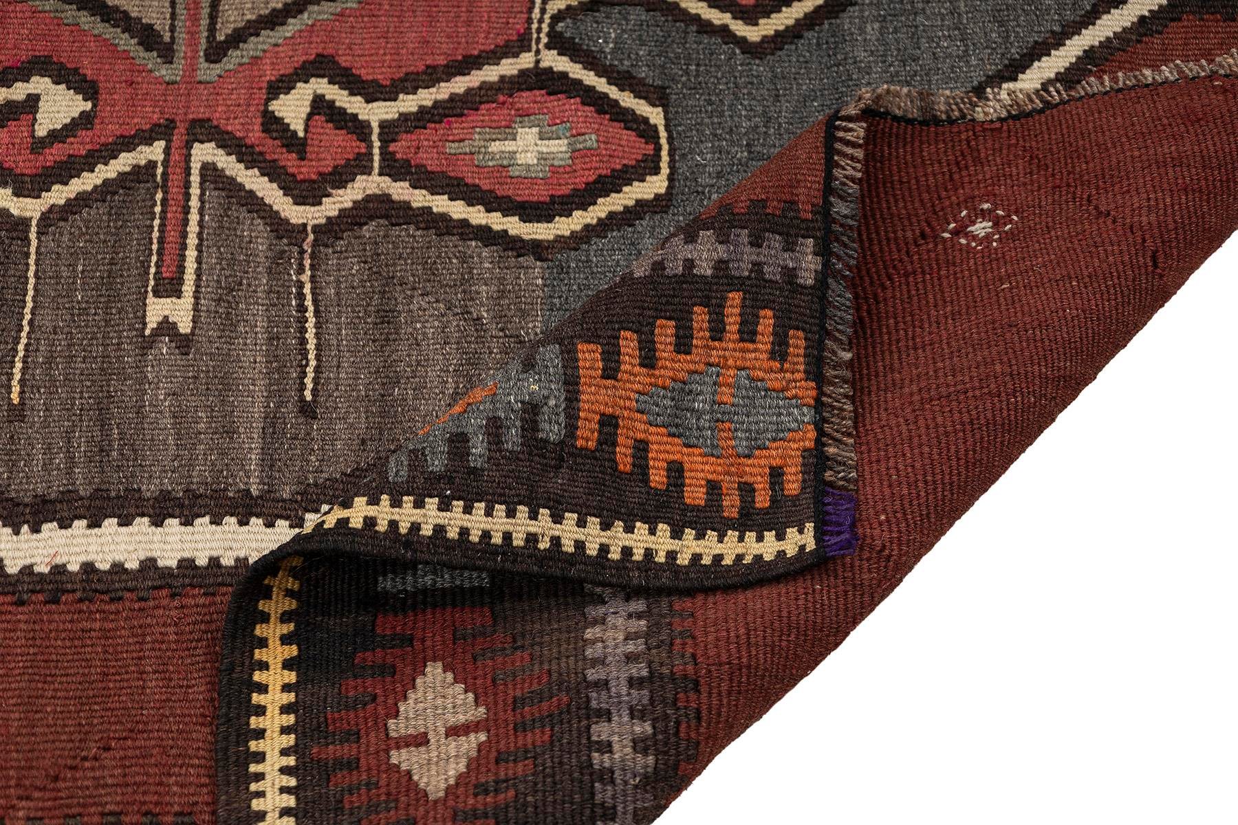 Kars kilim rug