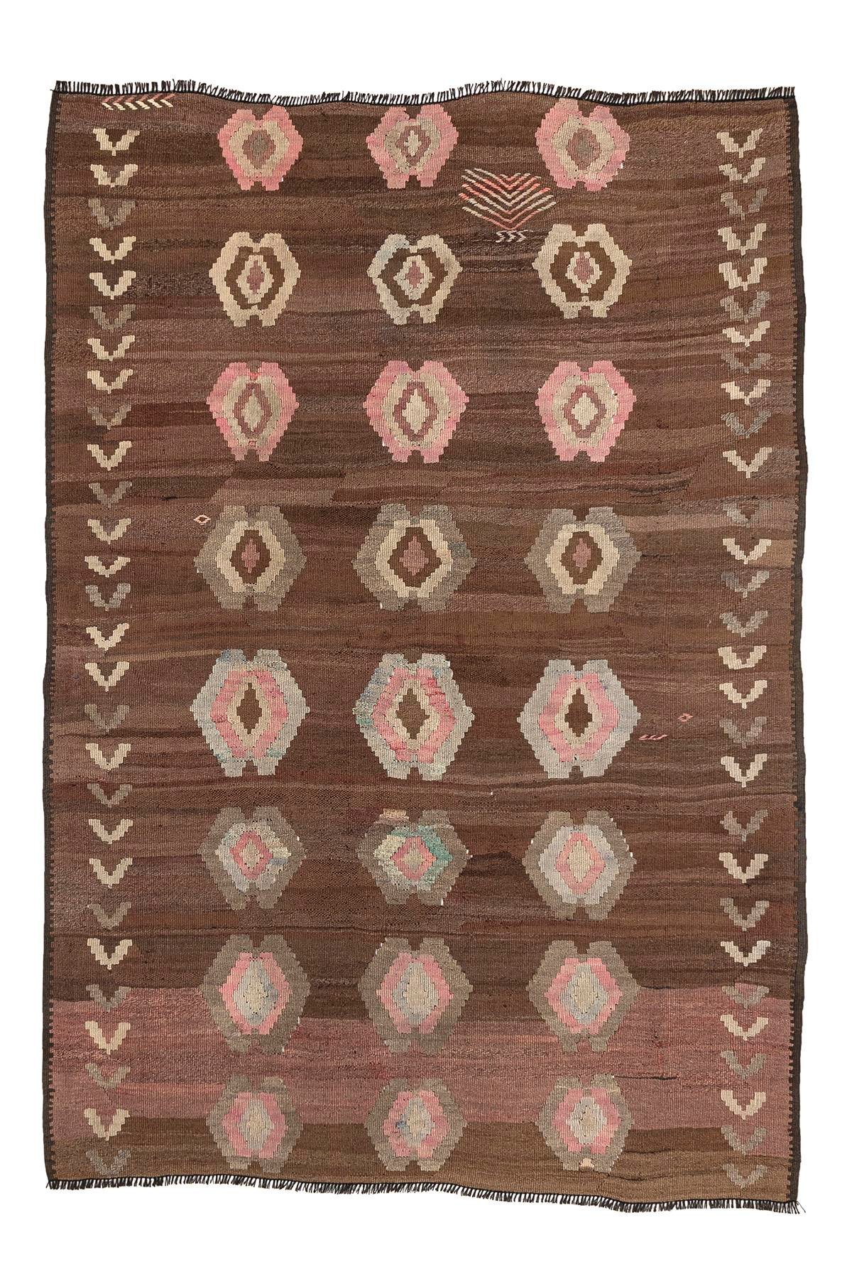 Kars kilim rug