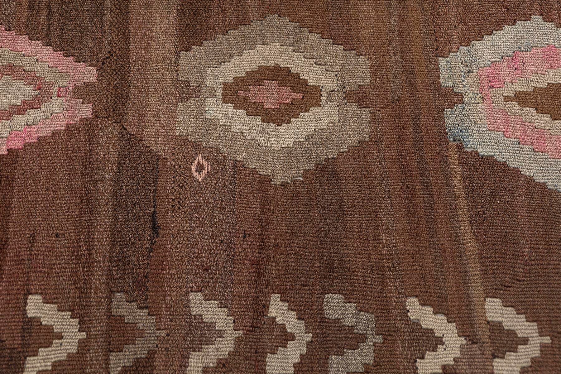 Kars kilim rug