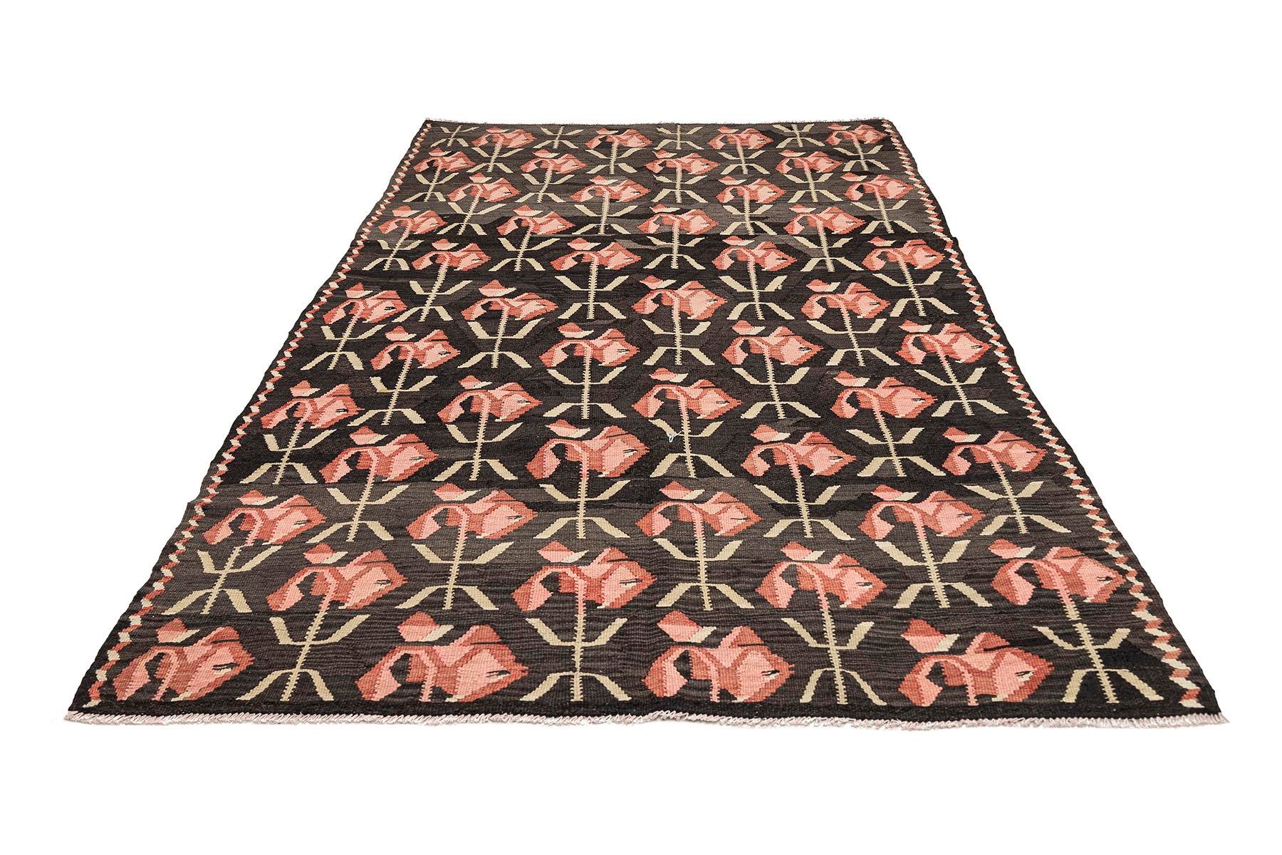 Kars kilim rug