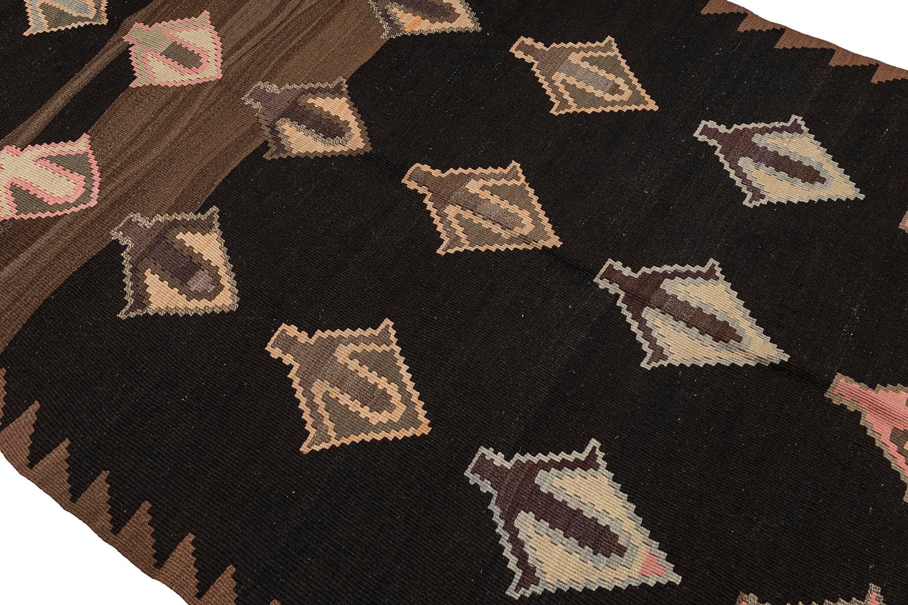 Kars kilim rug