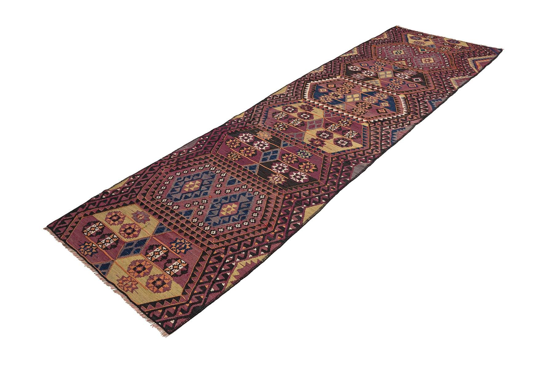 Kars kilim rug