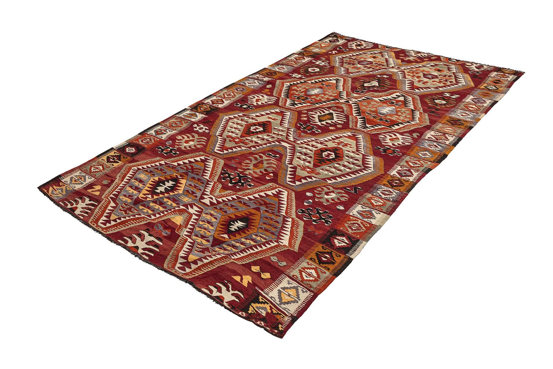 Kars kilim rug
