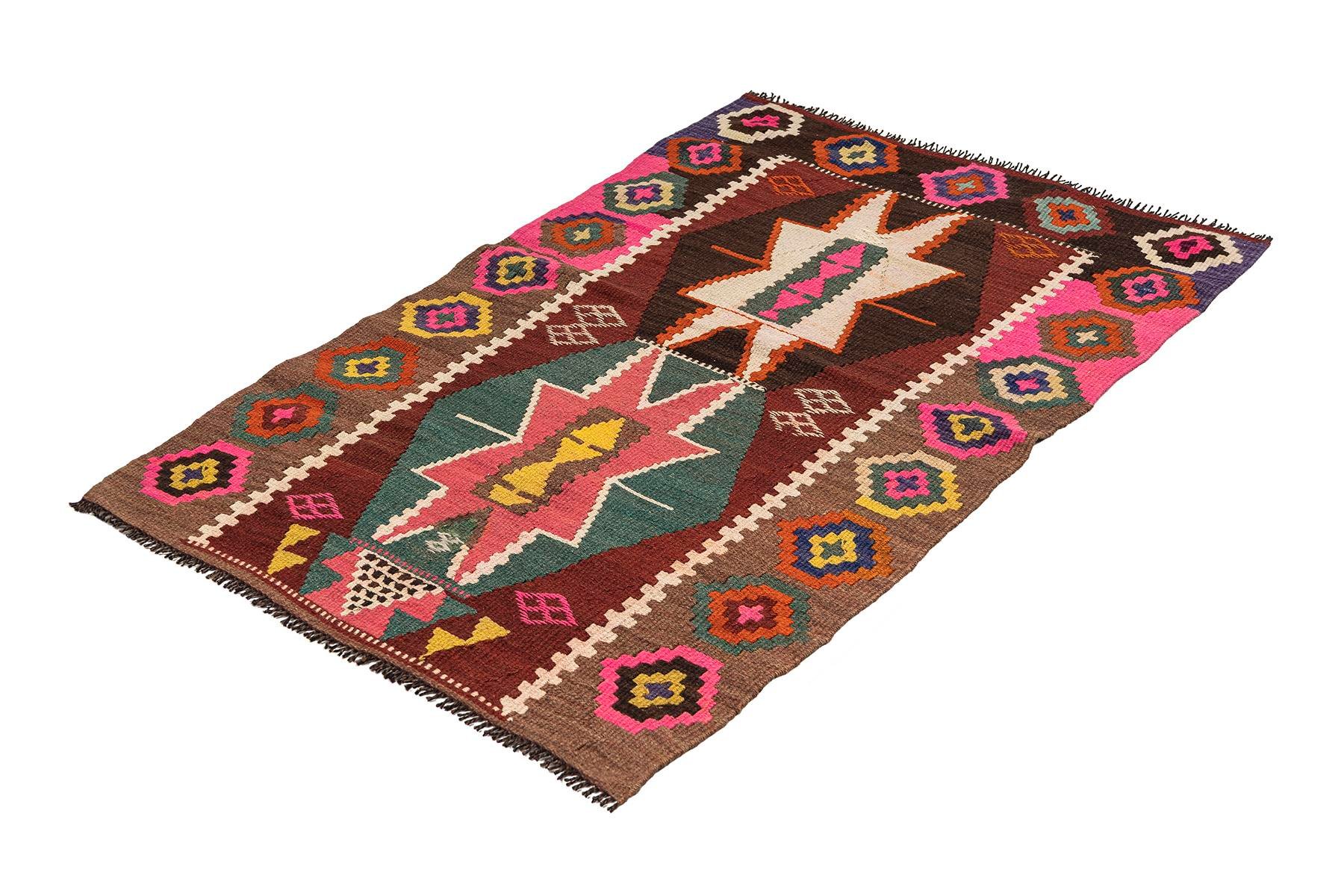 Kars kilim rug