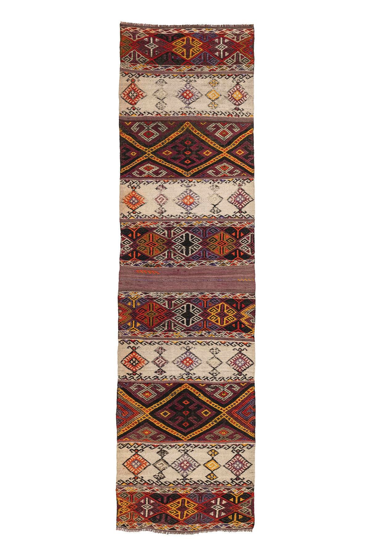 Kars kilim rug