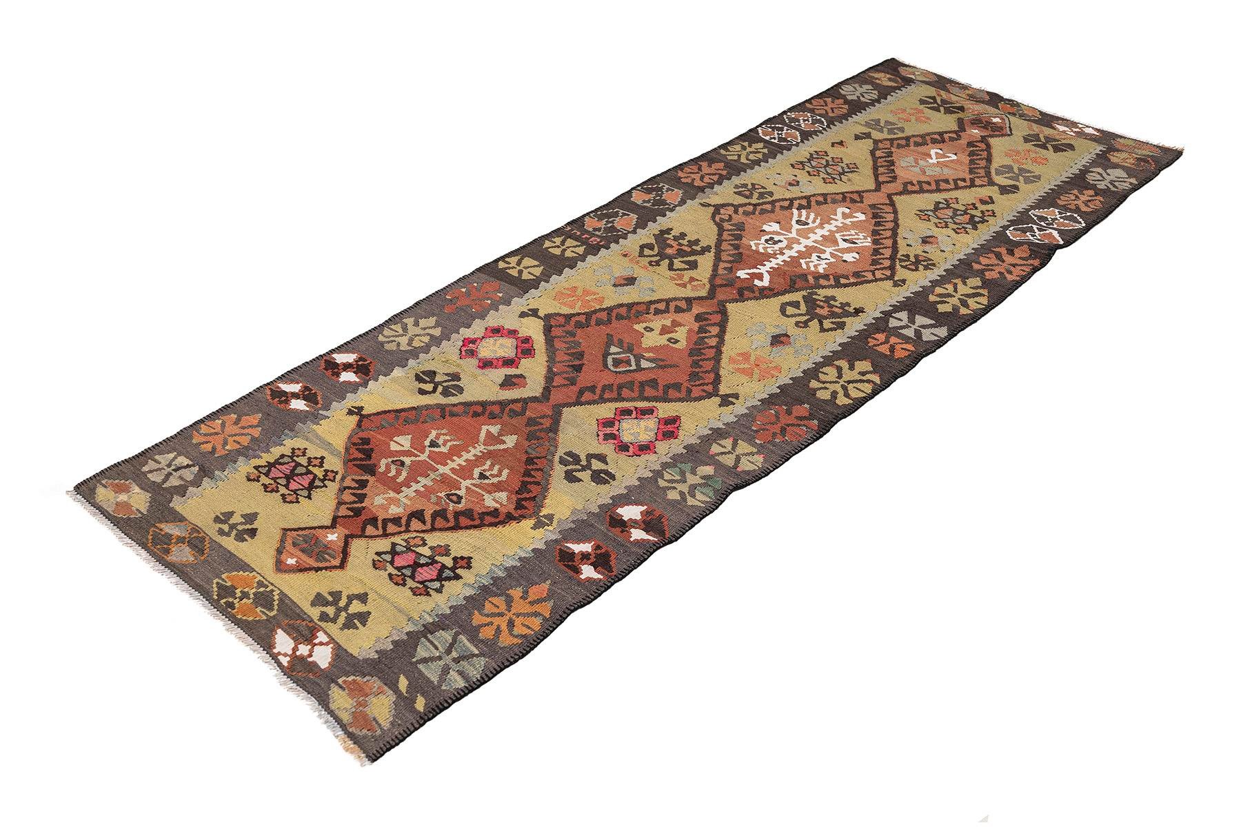 Kars kilim rug