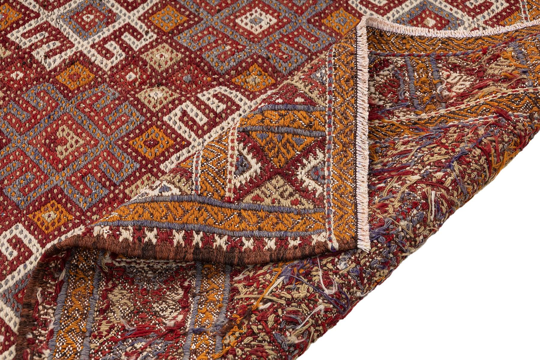 Kars kilim rug