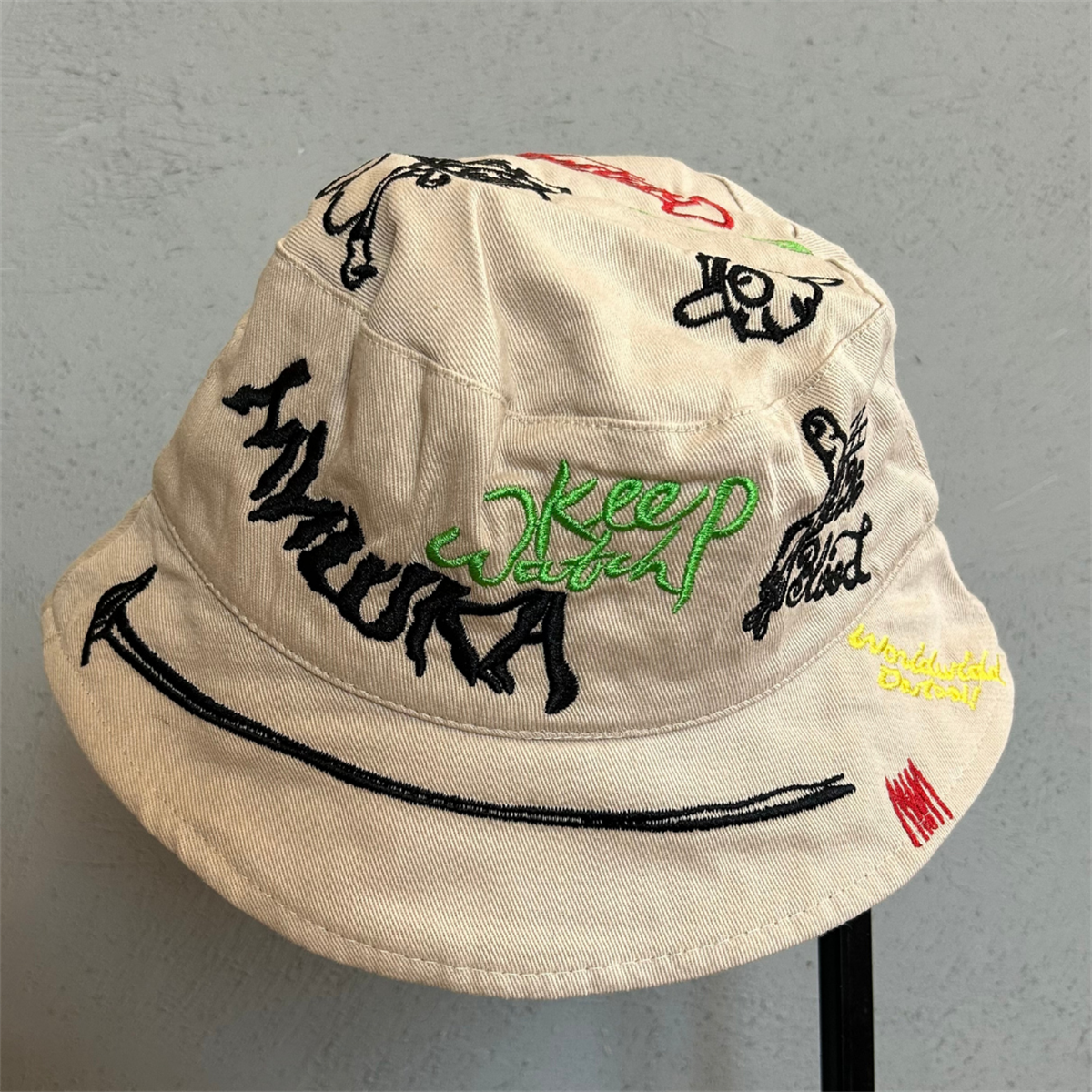 Brooklyn Desenli Bej Yazlık Bucket Şapka 