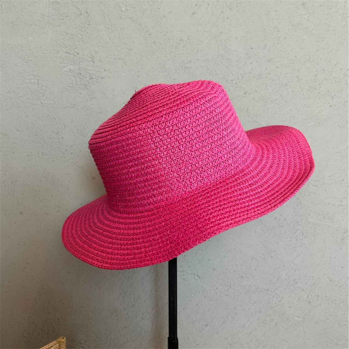 Kadın Pembe Hasır Plaj Şapkası