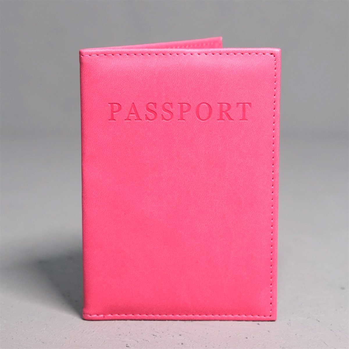 Pasaport Kılıfı Pembe Parlak Suni Deri