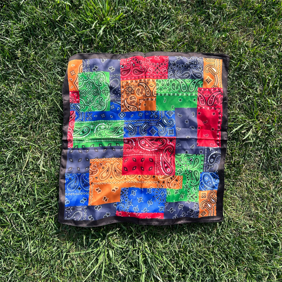 Renkli Desenli Saten Fular Bandana