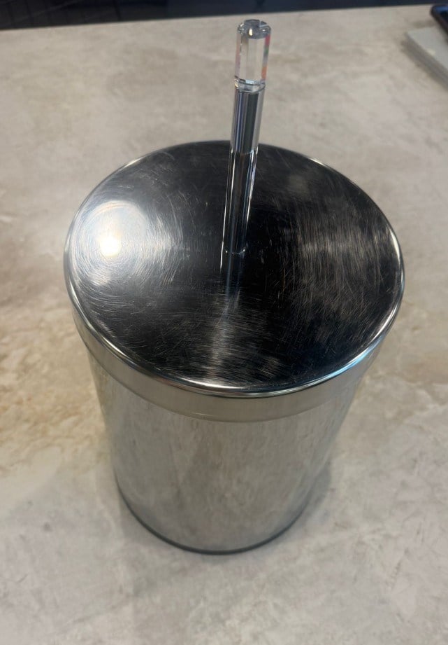 ÇÖP KOVASI