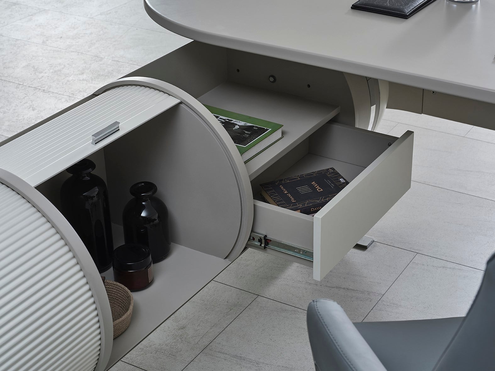 Genesis Bej VIP Ahşap Makam Takımı – Modern Premium Yönetici Ofis Mobilyası