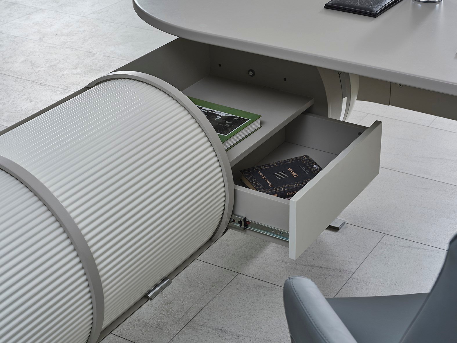 Genesis Bej VIP Ahşap Makam Takımı – Modern Premium Yönetici Ofis Mobilyası