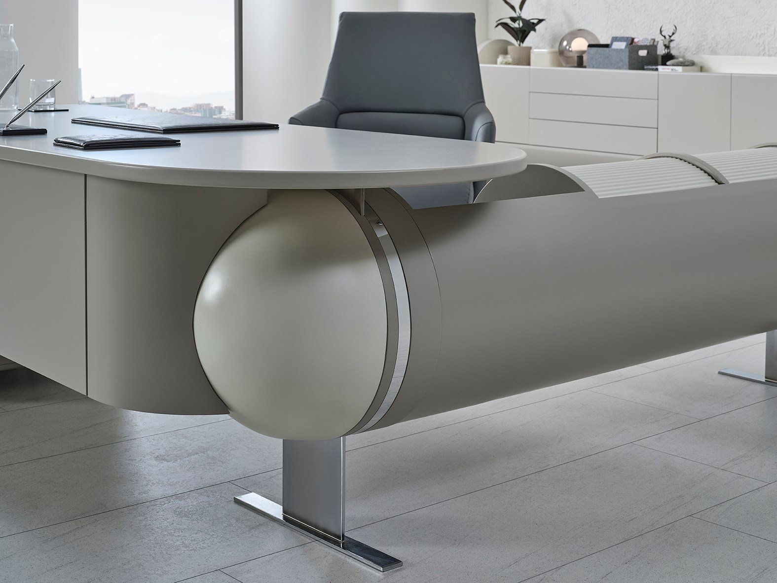 Genesis Bej VIP Ahşap Makam Takımı – Modern Premium Yönetici Ofis Mobilyası