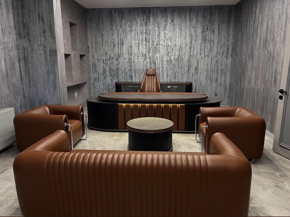 Owami VIP Makam Takımı + Owami Isla Yönetici Koltuğu + Owami Ofis Oturma Grubu | Teknoloji Entegreli Premium Yönetici Ofisi