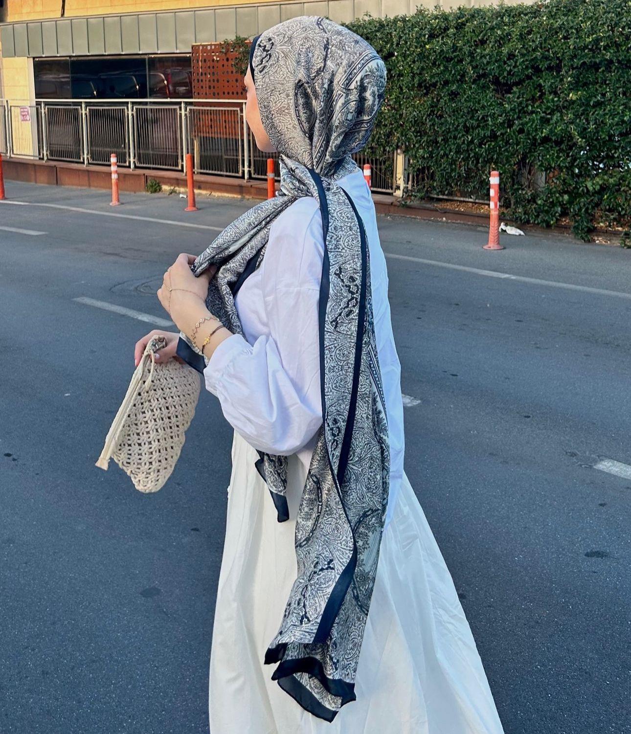 Etro Lacivert Vual İpek Şal