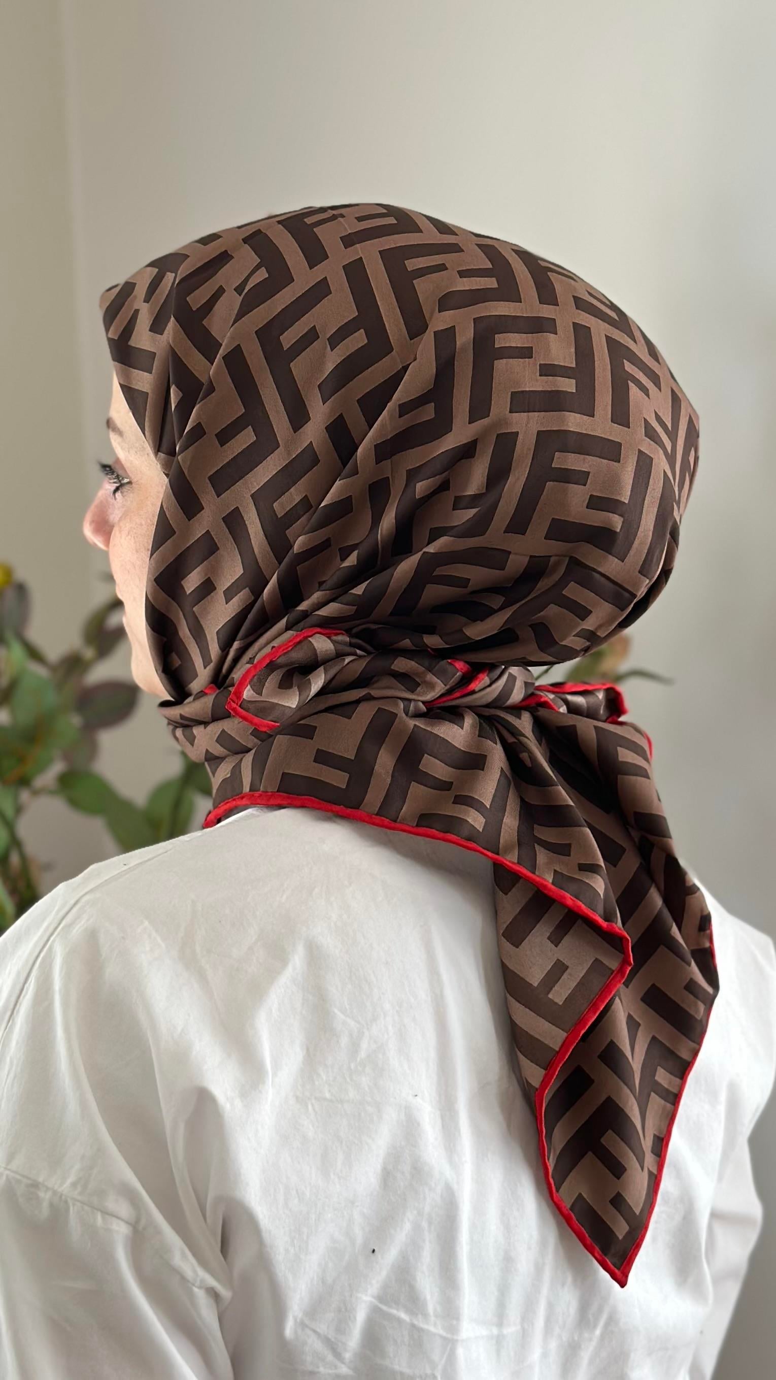 F Desen Kahve Twill İpek Eşarp