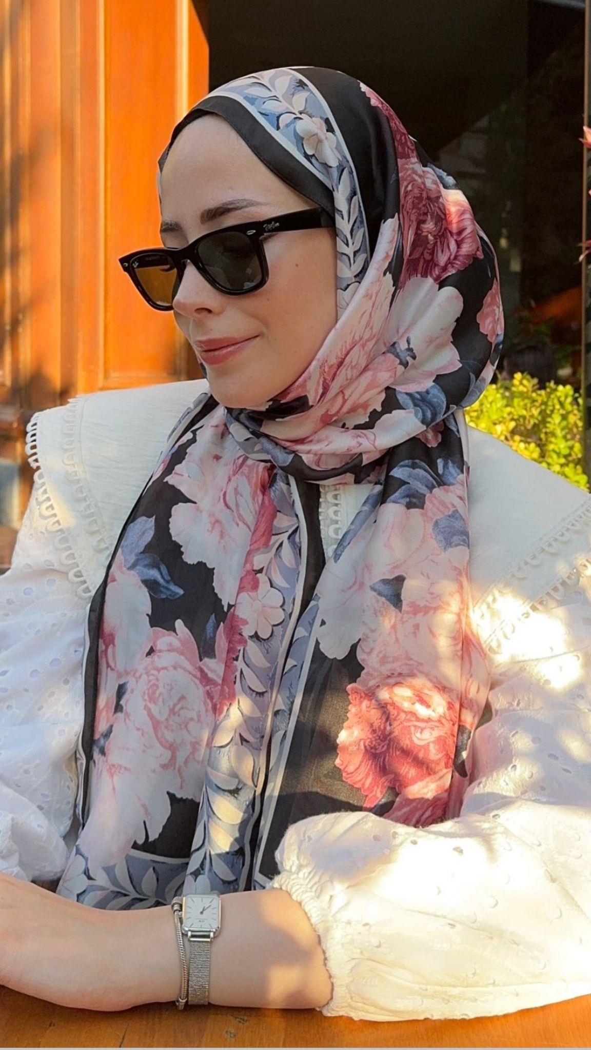 Gül Model Vual İpek