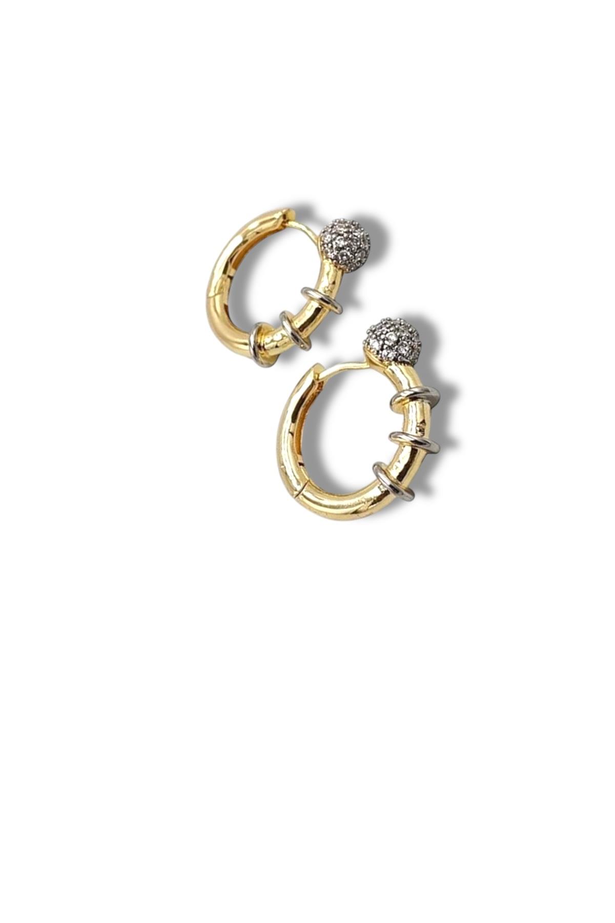 Curved İn Gold