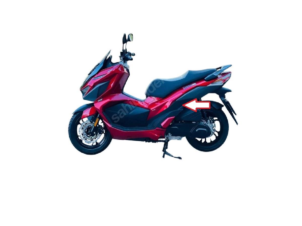 SYM JET X 125 Arka Yan Panel Altı Siyah Parça Sol Orijinal